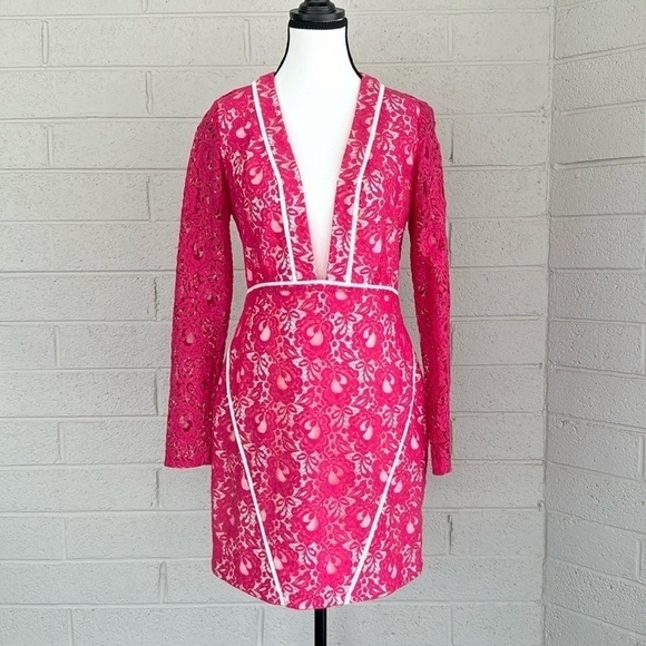 Elliatt Pink Lace Deep V-Neck Mini Dress, M - Picture 1 of 14
